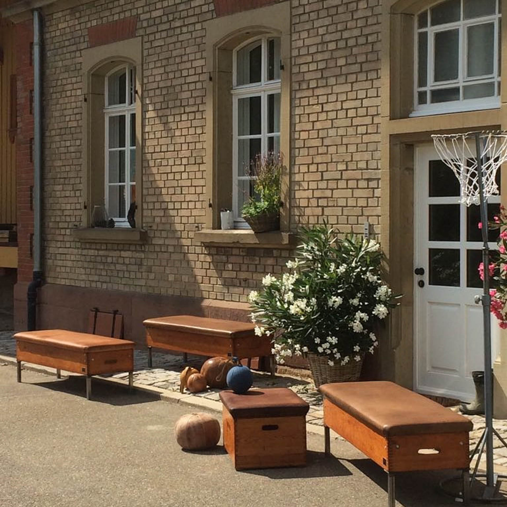 placeholder image-sq